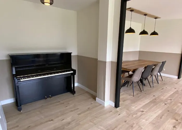 בית נופש Waldhaus Kustelberg מדבאך